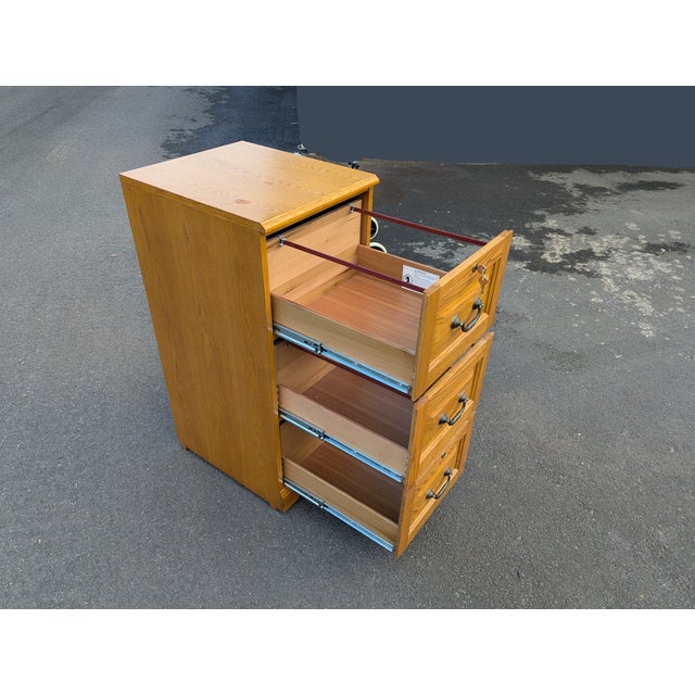 Brown Vintage Winners Only 3 Drawer Light Brown Oak File Cabinet / With Lock and Key For Sale - Image 8 of 10