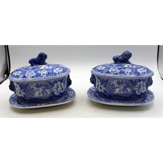 English Circa 1810-1820 Pair of Staffordshire District Blue and White Sauciers and Undertrays For Sale - Image 3 of 9