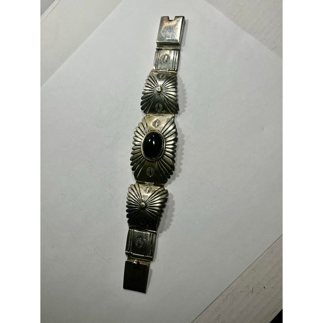 1990s Native American Sterling Silver and Onyx Bracelet For Sale - Image 4 of 8