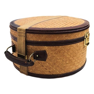 Vintage Circular Wicker and Leather Suitcase - Vintage Luggage, Travel Bag For Sale