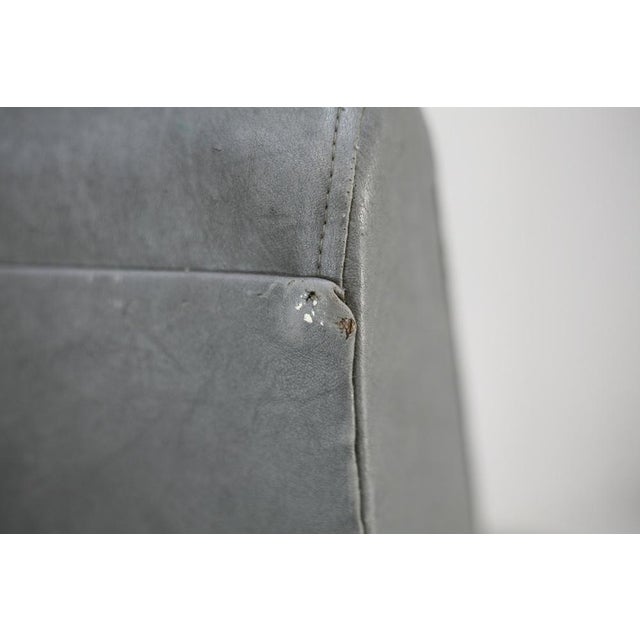 Vintage armchair of François Letourneur, edition Mourra, France, Circa 1955. Very comfortable but beware vintage...