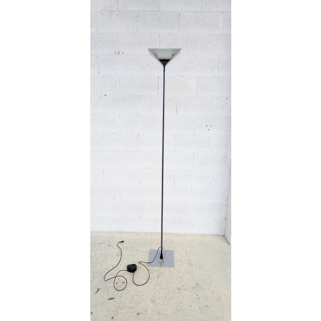 1970s Gray Butterfly Floor Lamp by Tobia Scarpa for Floss, 1975 For Sale - Image 5 of 12
