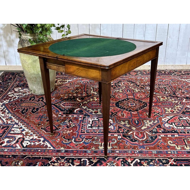 19th Century Games Table in Mahogany and Walnut For Sale - Image 17 of 18