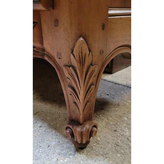 Louis XV Style Crossbow Commode in Cherry Wood, 1920s For Sale - Image 4 of 9