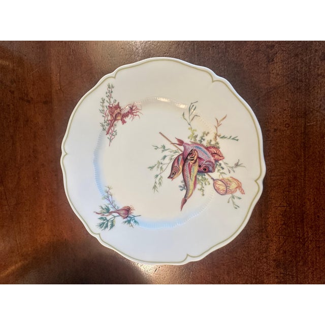 Mid 20th Century Set of 12 Havilland- Limoges Dinner Plates, Six Fish and Crustacean Designs For Sale - Image 9 of 12