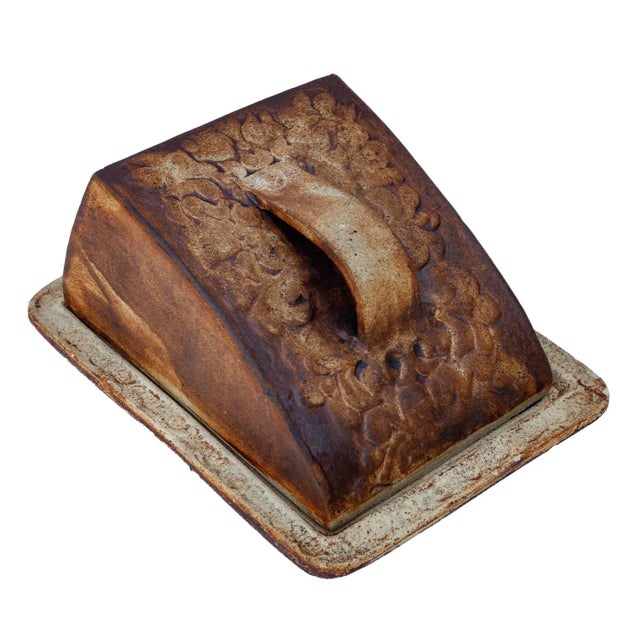 Mid 20th Century Ceramic Cheese Keeper For Sale In Los Angeles - Image 6 of 6