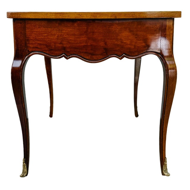 1970s High-Shine French Provincial-Style Inlaid Mahogany Side Tables by Sherrill Furniture - A Pair For Sale - Image 15 of 18