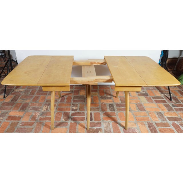 Mid 20th Century Heywood Wakefield Butterfly Drop Leaf Wishbone Dining Table With 2 Leaves For Sale - Image 10 of 12