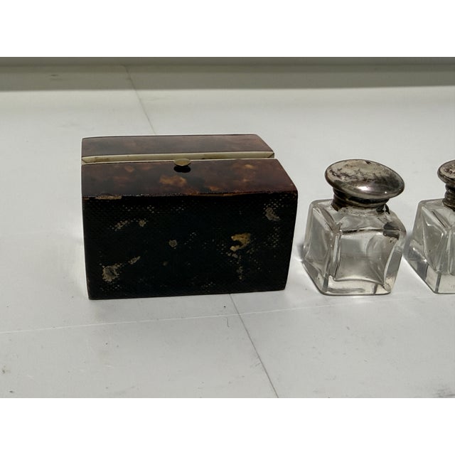 Dutch Regency Tortoiseshell Perfume Bottle Box, Circa 1830 For Sale In Providence - Image 6 of 9