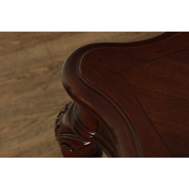 Century Georgian Style Furniture Pair Of End Tables For Sale In Philadelphia - Image 6 of 17