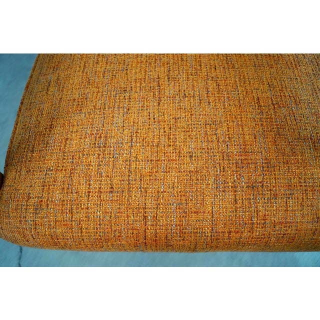 1960’s Mid-Century Modern Lounge Chair in Knoll Textiles For Sale - Image 11 of 12