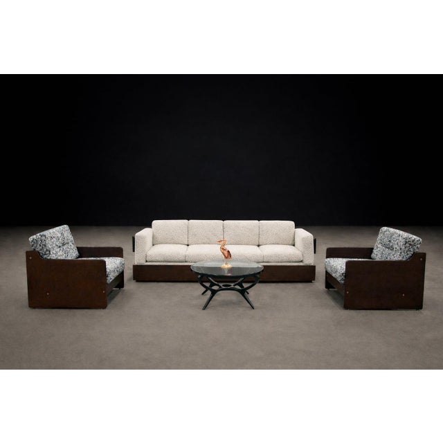 Geraldo de Barros Pair of Armchairs in Brazilian Hardwood & Upholstered Fabric by Geraldo De Barros, 1970s For Sale - Image 4 of 10