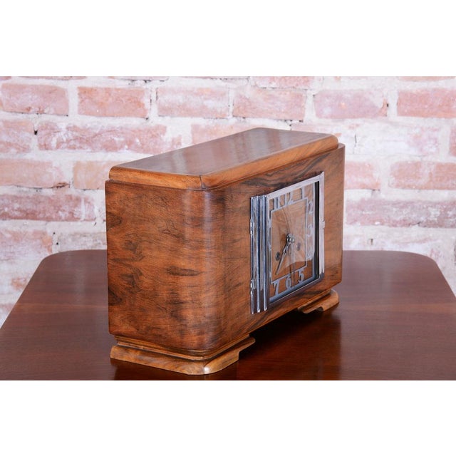 Art Deco Table Clock in Walnut, Chrome, and Glass, Czech, 1920s For Sale - Image 3 of 13