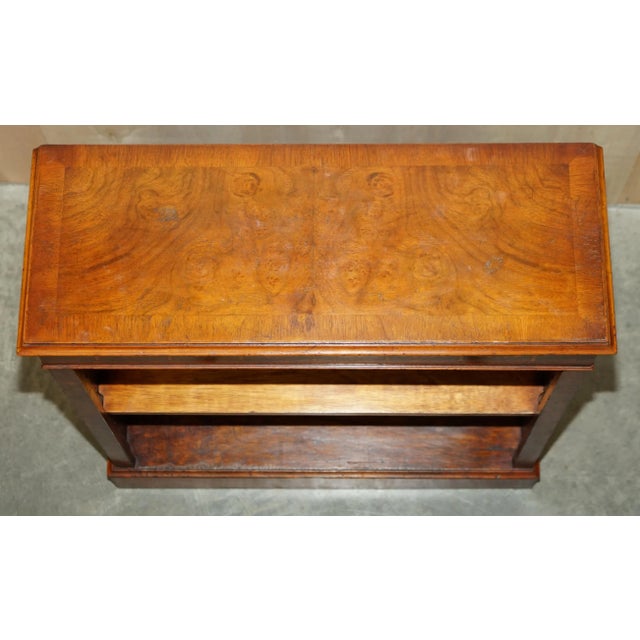 Sheraton Burr Elm & Walnut Inlay Dwarf Bookshelf from Brights of Nettlebed For Sale - Image 6 of 16
