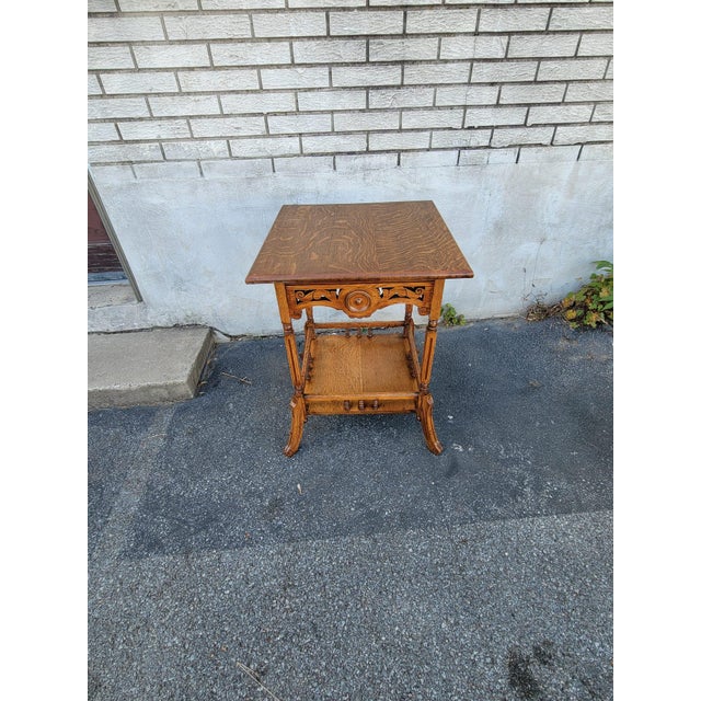 Wood 19th Century Victorian Tiger Oak Side Table - American Carved Lamp Table For Sale - Image 7 of 11
