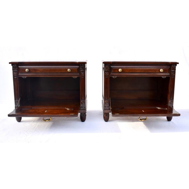 Renaissance 1950s Pair of Solid Cherry Chest Nightstands by Davis Cabinet Company For Sale - Image 3 of 15