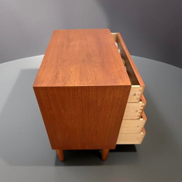 Teak Chest of Drawers from Poul Hundevad, Denmark, 1960s For Sale - Image 6 of 16