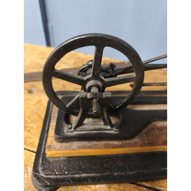Demonstration Device of Steam Engine in Cast Iron, Early 20th Century For Sale - Image 4 of 15