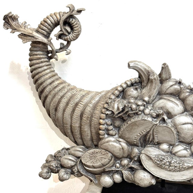 Pair of Continental Carved and Polychromed Wooden Cornucopias, 19th Century For Sale - Image 13 of 18