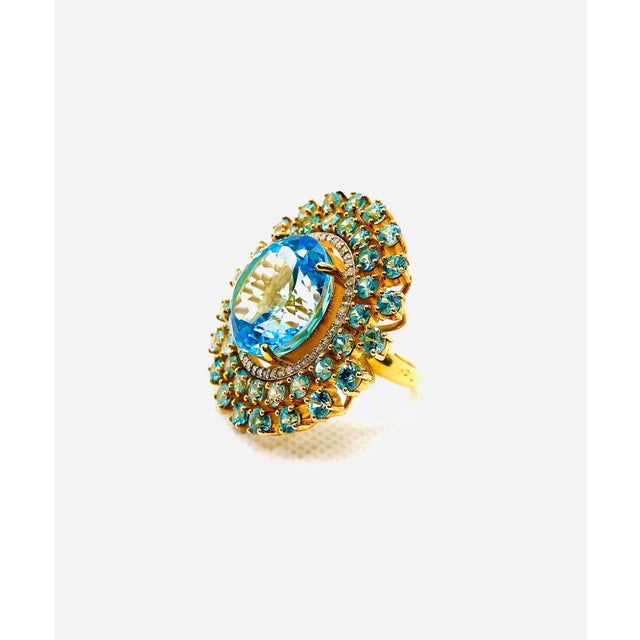 Bochic "Orient" Vintage Diamond & Multi Blue Topaz Ring Set In 18K Gold & Silver For Sale - Image 9 of 18