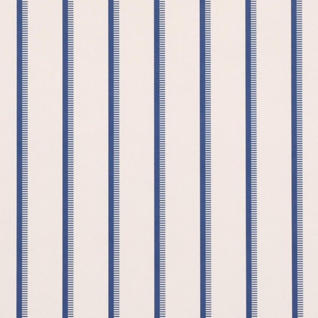 Sample - Schumacher Tyla Stripe Wallcovering In Indigo For Sale In New York - Image 6 of 6