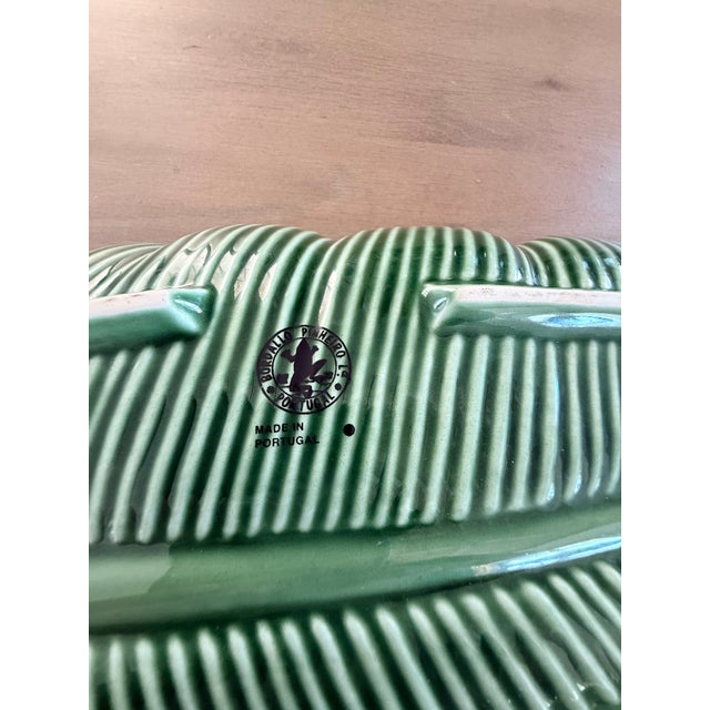Ceramic Large Vintage Bordallo Pinheiro Leaf Bowl For Sale - Image 7 of 12