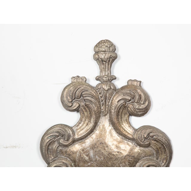 Pair of 19th Century Italian Rococo Style Tin Candle Sconces with Feather Motifs For Sale In Atlanta - Image 6 of 9
