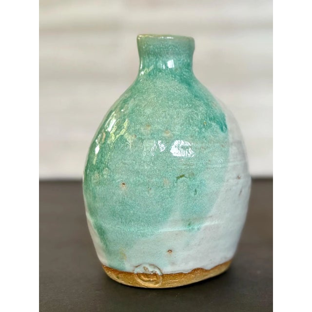 1960s Vintage Sake Bottle Japanese Pottery – Bizen Style For Sale - Image 5 of 8
