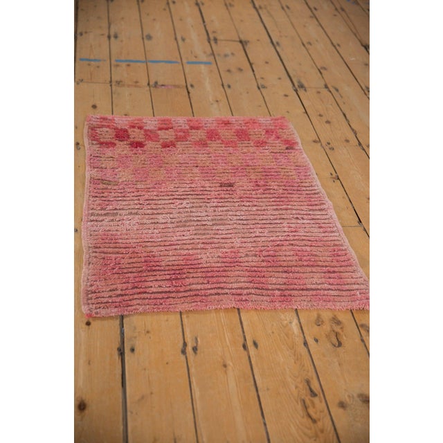 Raspberry Pink Vintage Distressed Tulu Square Rug - 2'4" x 3' For Sale - Image 8 of 8