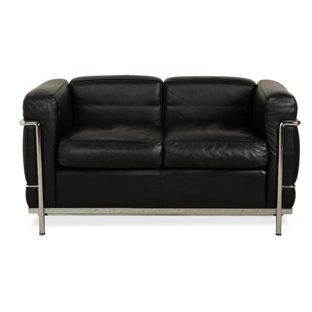 LC2 Sofa in Leather and Chrome by Le Corbusier for Cassina For Sale - Image 18 of 18