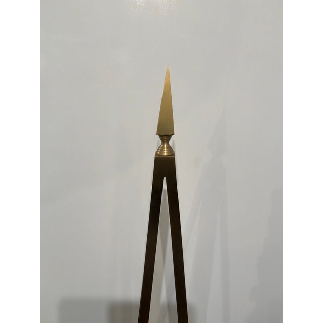 Stylish Global Views Co Open Obelisk Brass Lamp. Round base with arrow head top. Original retail $1197. Showroom floor...