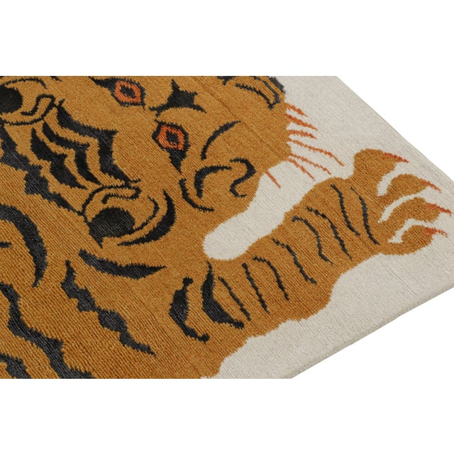 2010s Rug & Kilim’s Tiger-Skin Rug in White With Gold & Black Pictorial For Sale In New York - Image 6 of 8