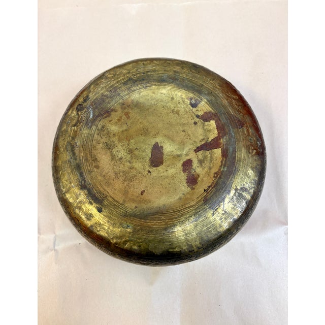 Early 20th Century Antique Circa 1900 Syrian Damascus Mamluk Revival Engraved Brass Arabic Calligraphy Bowl For Sale - Image 5 of 9