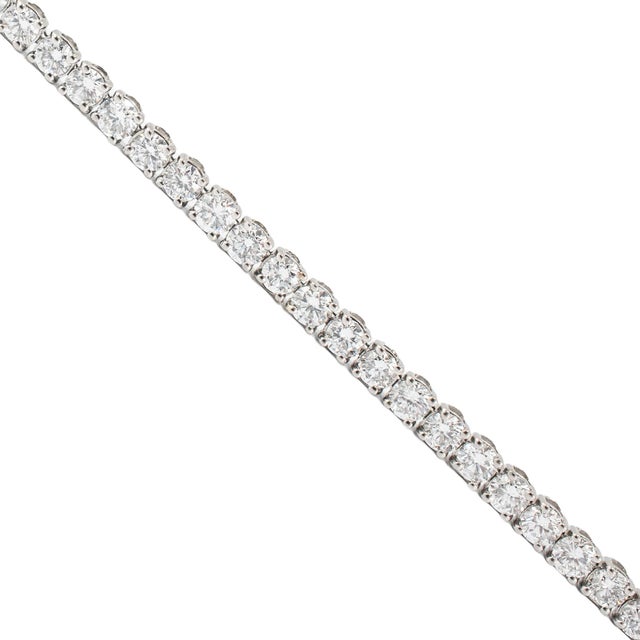 Modern 14k White Gold 5.70 CTW Round Brilliant Lab Grown Diamond Tennis Bracelet For Sale - Image 3 of 8