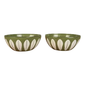 Pair of Cathrine Holm Bowl Avocado White Lotus Enamel Norway