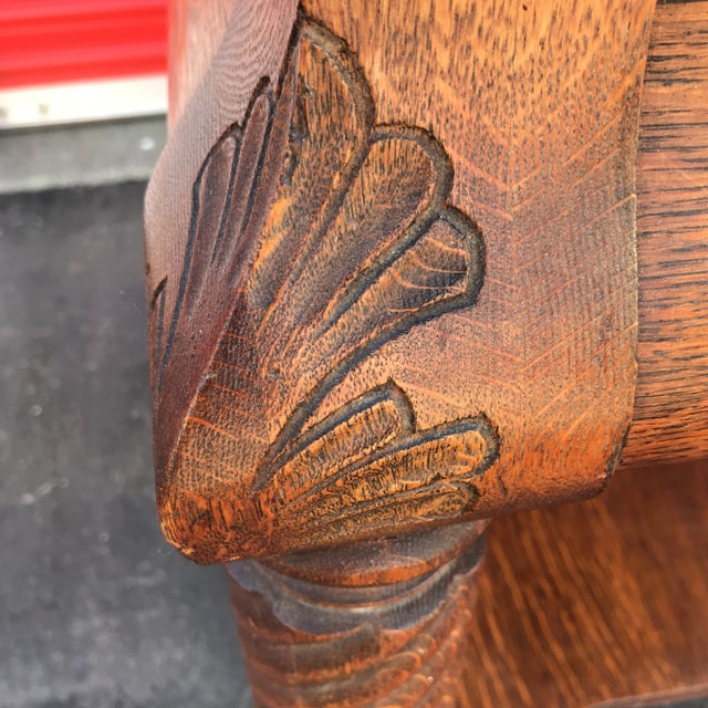 Traditional 1920s Traditional Oak Entryway Table For Sale - Image 3 of 8