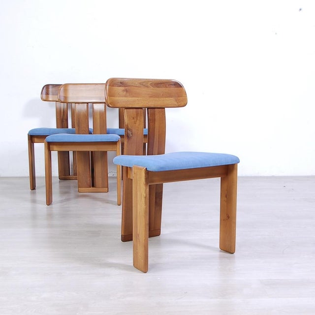Postmodern Marengo Chairs by Tarcisio Colzani for Mobilgirgi, 1970s, Set of 4 For Sale - Image 3 of 14