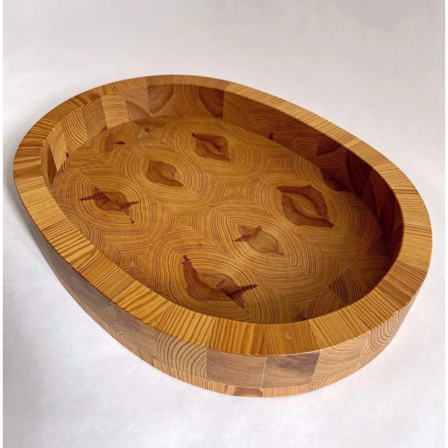 Swedish Handmade Bowl in Pine, 1970s For Sale - Image 3 of 10
