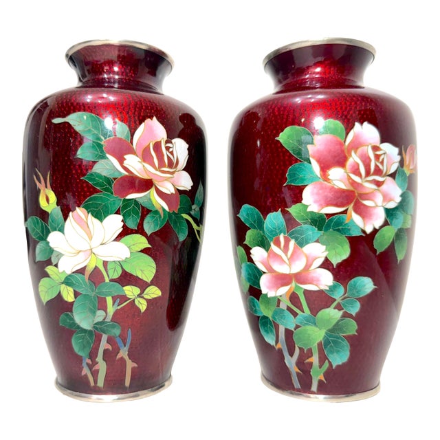 Pair Vintage Japanese Handmade Red Enamel Silver Floral Cloisonné Foil Vase Urn For Sale