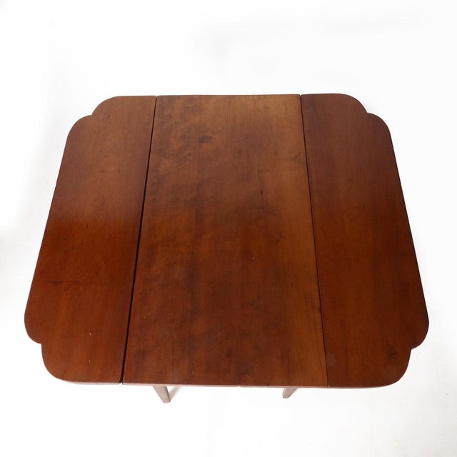Wood Early 19th Century Cherry Federal Period Drop Leaf Pembroke Table For Sale - Image 7 of 9