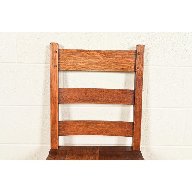 L. & J. G. Stickley Antique Mission Oak Arts & Crafts Ladder Back Desk Chair or Side Chair, Circa 1910 For Sale In South Bend - Image 6 of 14