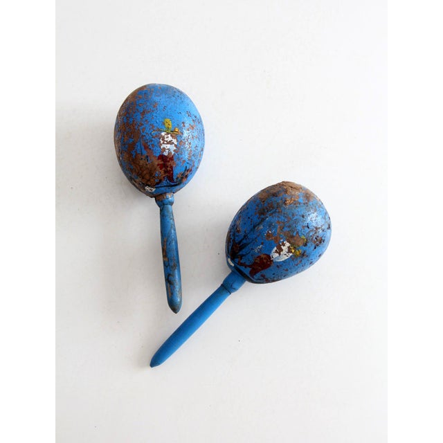 Mexican Vintage Mid-Century Mexican Folk Art Maracas For Sale - Image 3 of 10
