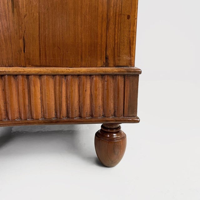 Italian Art Deco Wooden Bedside Tables, 1930s, Set of 2 For Sale - Image 16 of 17