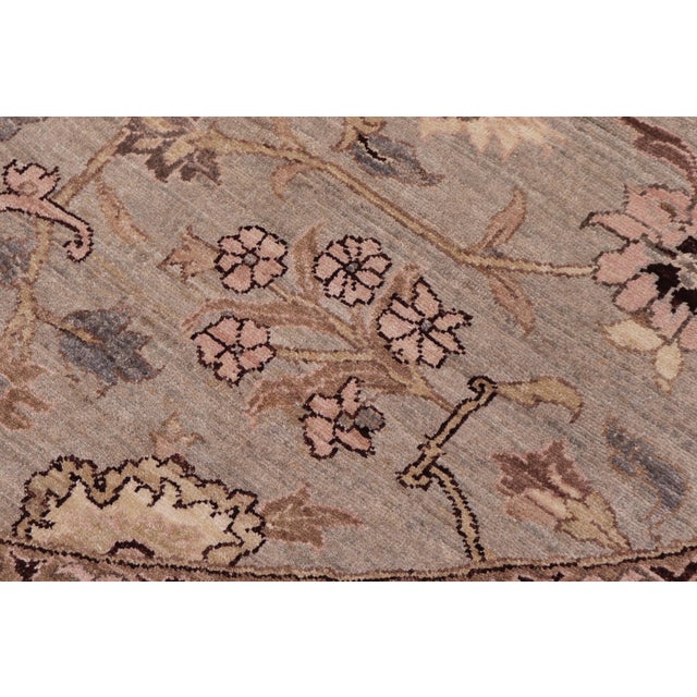 1990s Shabby Chic Ziegler Gray/Tan Wool Round Rug - 10'0'' X 10'0'' For Sale - Image 5 of 10
