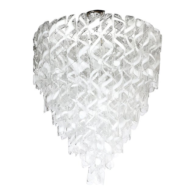 Modernist Hand-Blown White and Translucent Murano Glass Torciglioni Chandelier For Sale