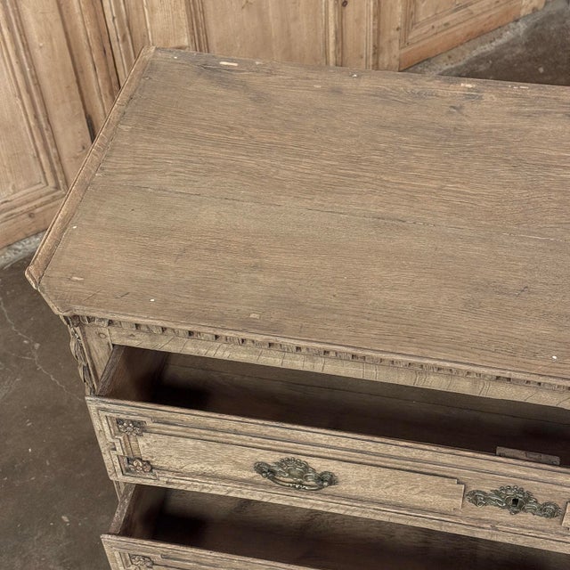 18th Century French Louis XVI Commode ~ Chest of Drawers in Stripped Oak For Sale - Image 17 of 18