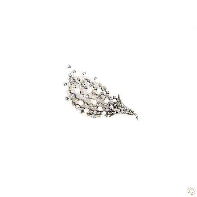 Art Deco 9 Carat Pearl Diamond Gold Brooch For Sale - Image 9 of 9