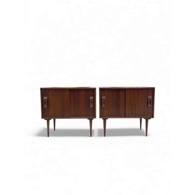 Mid-Century Modern Vintage Nighstand/Cabinet Pair For Sale - Image 3 of 5