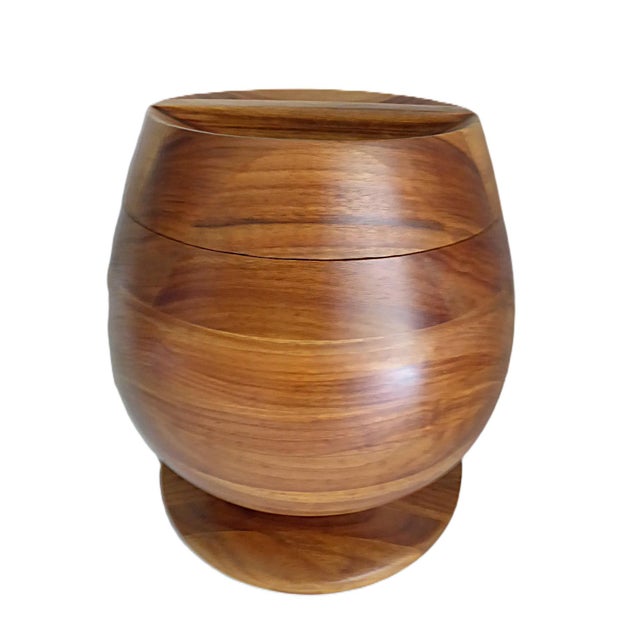 1970s 1970s New Hampshire Craftman Daniel Loomis Valenza Cadejo Collection Designed Organic Modern Solid Staved Heavily Figured Walnut Serving Ice Bucket For Sale - Image 5 of 17