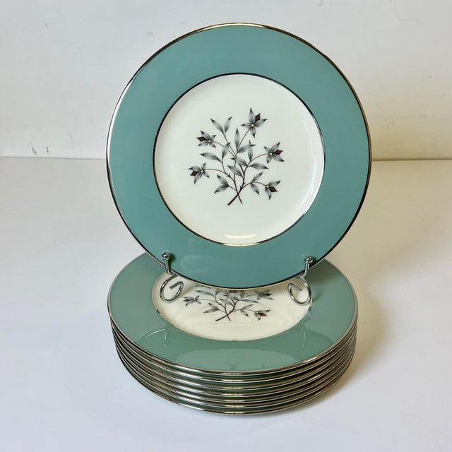 1970s Vintage Hollywood Regency Art Nouveau Lenox Kingsley China Dinnerware - (8) 5 Pc Place Settings - 40 pcs For Sale - Image 9 of 17